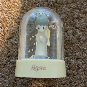 Precious moments Rejoice snow globe 1980s
